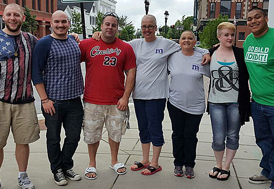 Hold_Own_Buzz_Lg_04 Hold_Own_Buzz_Lg_04