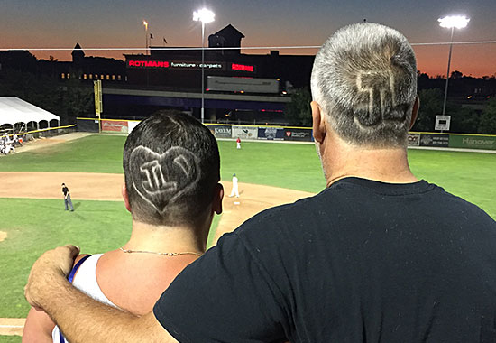 Hold_Own_Buzz_Lg_07 Hold_Own_Buzz_Lg_07